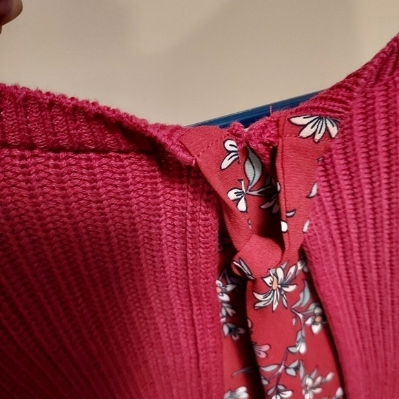 Loft sweater small printed on back - Picture 7 of 12